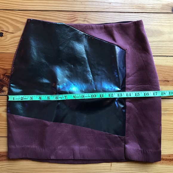 Kate Spade Saturday Holographic Mini Skirt, EUC, 2 - Picture 3 of 12